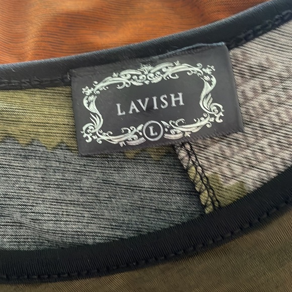 Striped Top - Picture 3 of 4